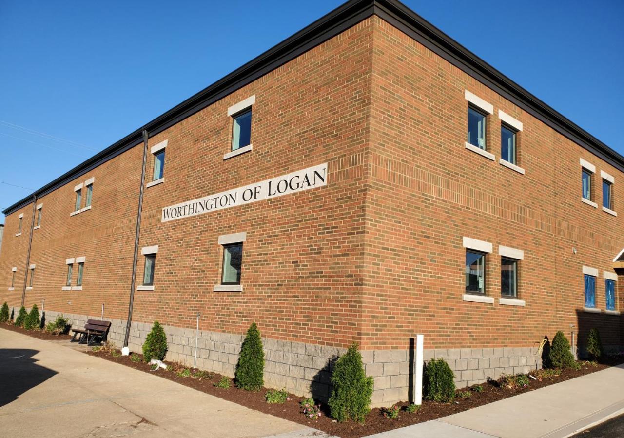 Hotel Worthington Of Logan Exterior foto