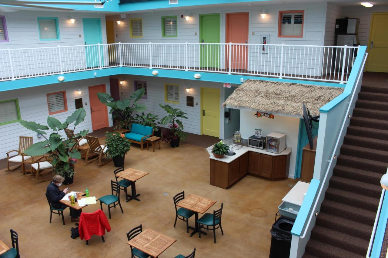 Hotel Worthington Of Logan Exterior foto