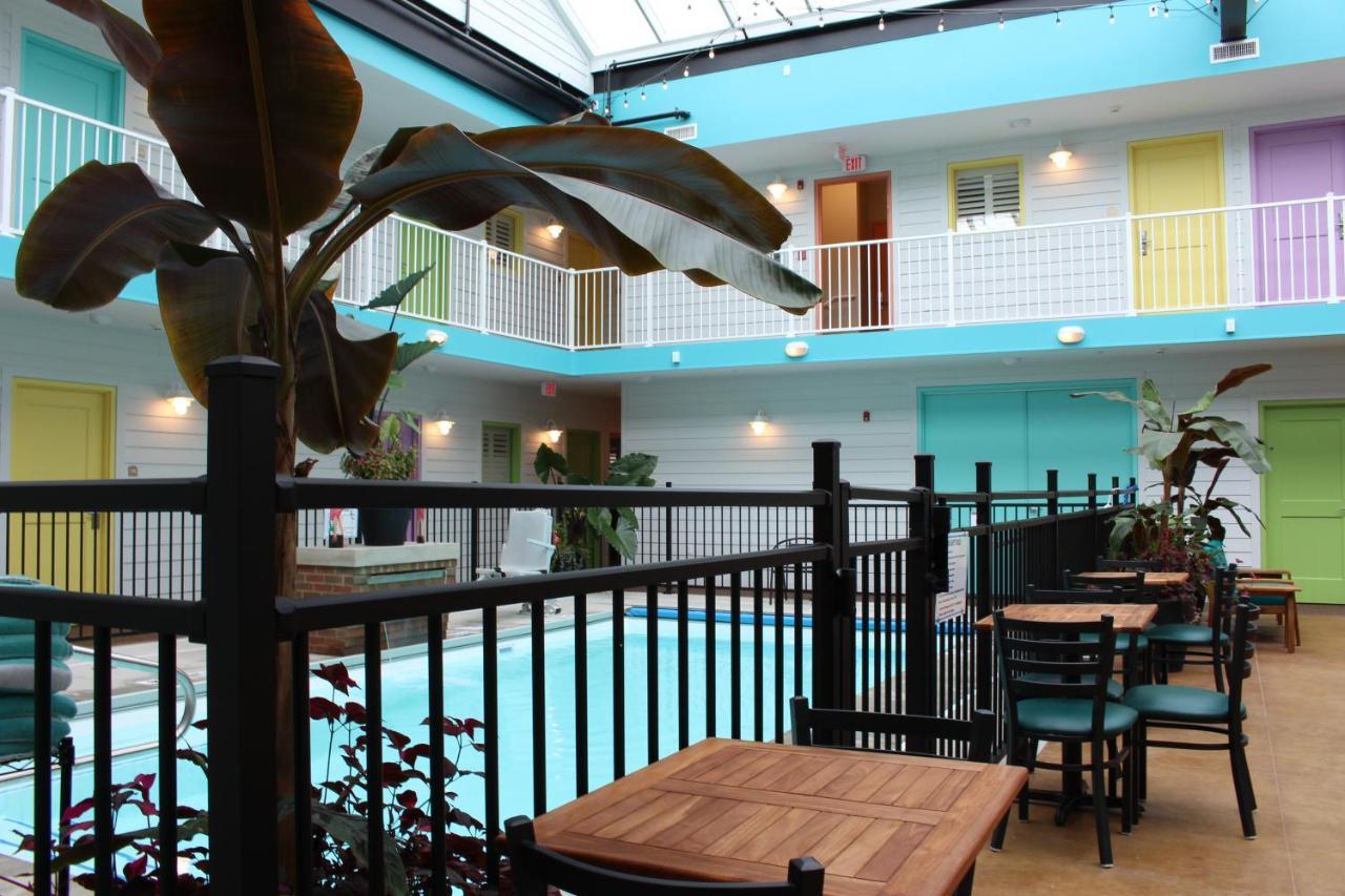 Hotel Worthington Of Logan Exterior foto